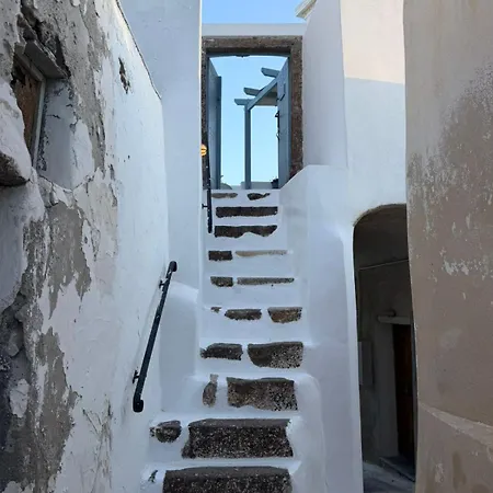 Christos Santorini-emporio Dublex וילה