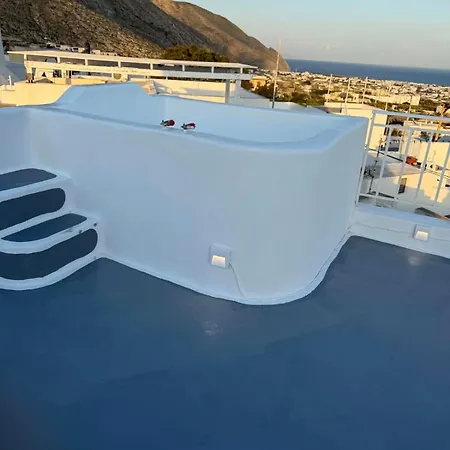 Christos Santorini-emporio Dublex *