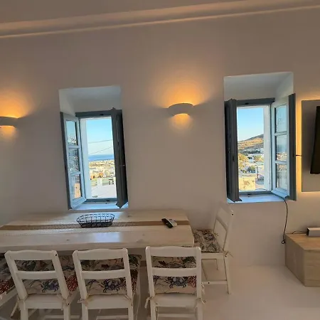 Christos Santorini-emporio Dublex