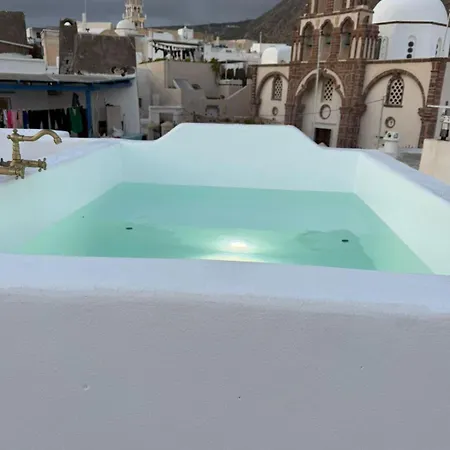 Christos Santorini-emporio Dublex * Emporio (Santorini)