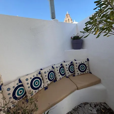 Christos Santorini-emporio Dublex